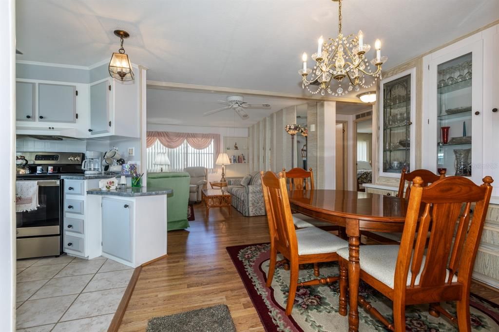 En Venta: $126,900 (2 camas, 2 baños, 960 Pies cuadrados)