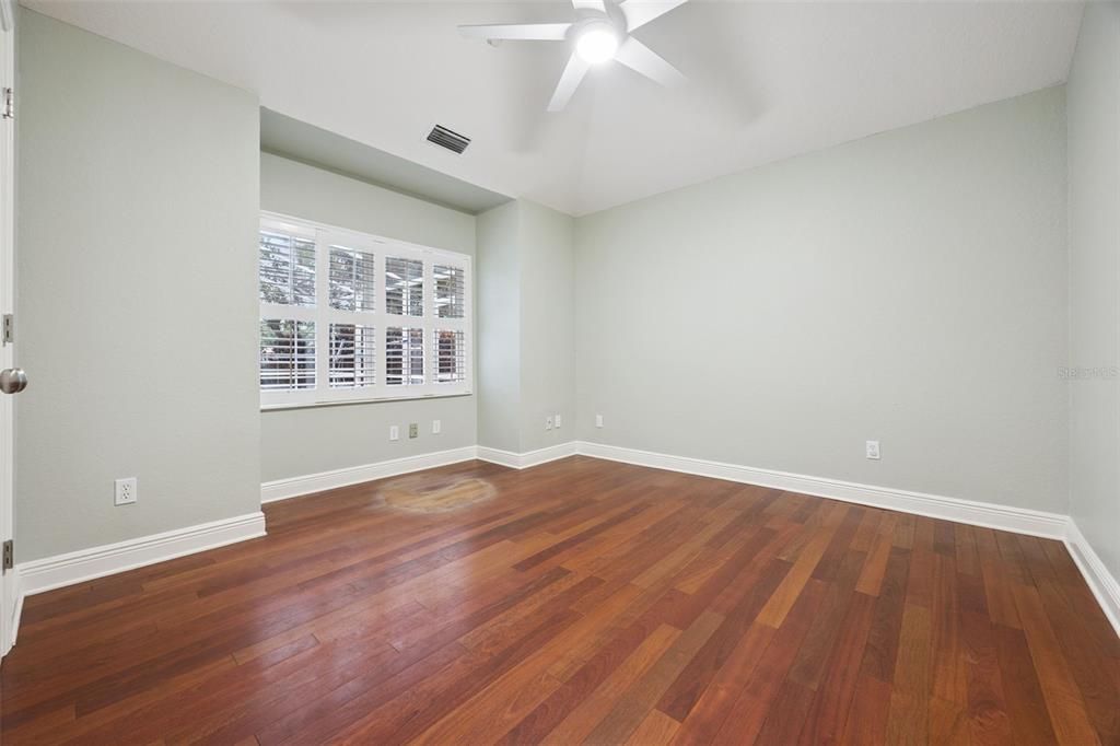 For Sale: $1,100,000 (4 beds, 2 baths, 3144 Square Feet)