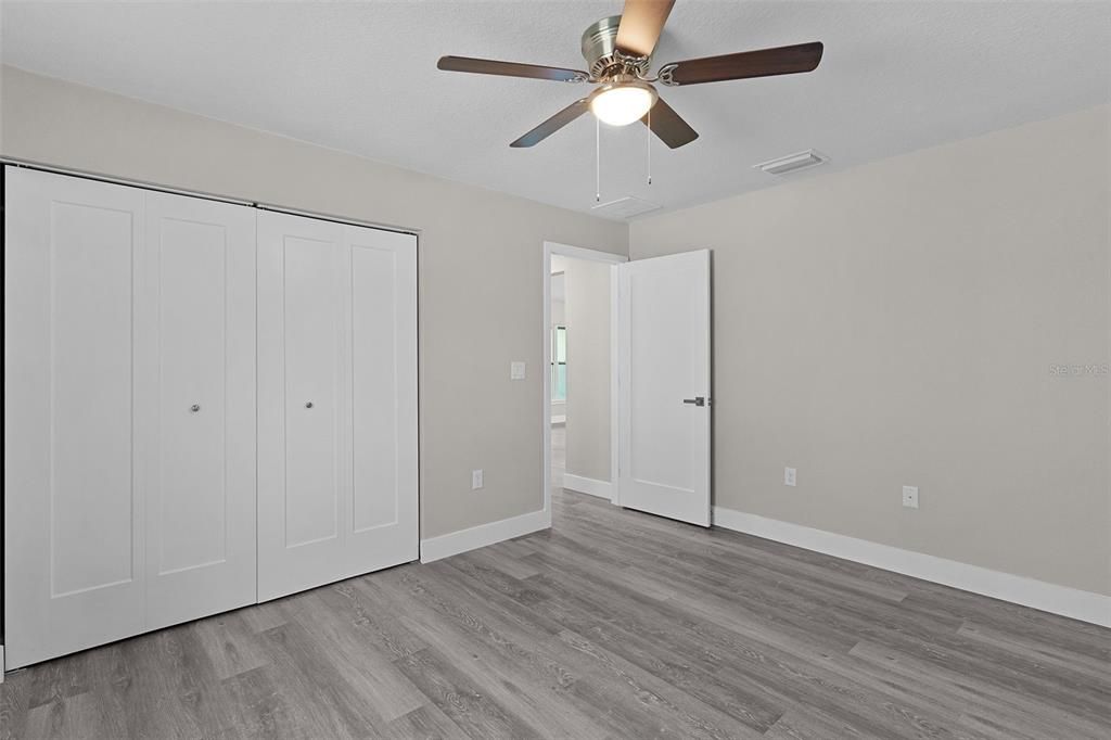 For Sale: $269,900 (3 beds, 2 baths, 1448 Square Feet)