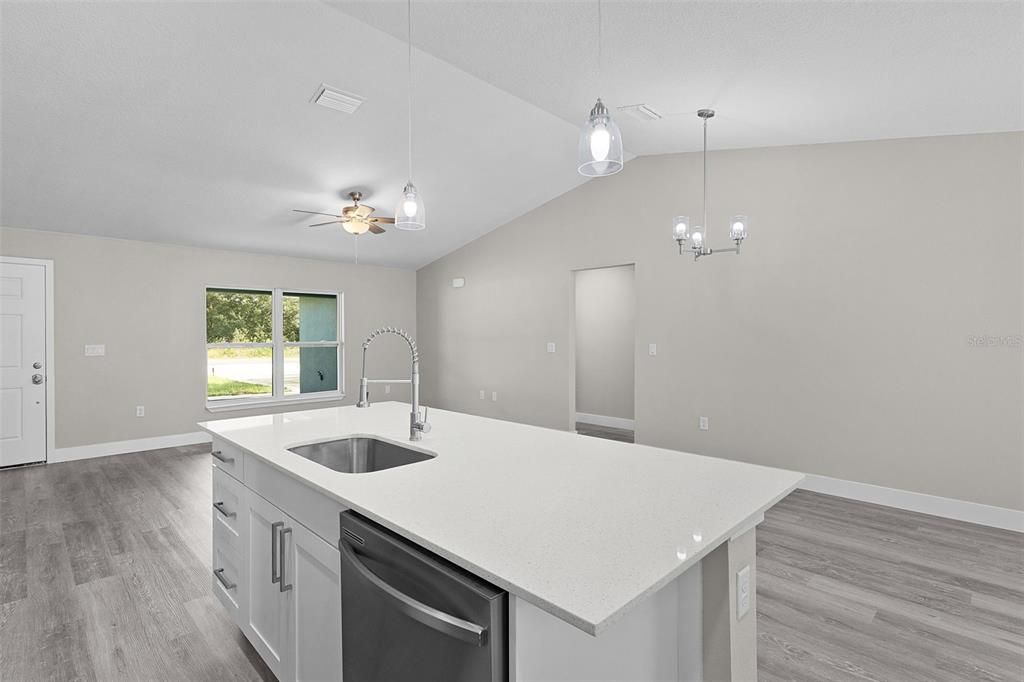 For Sale: $269,900 (3 beds, 2 baths, 1448 Square Feet)