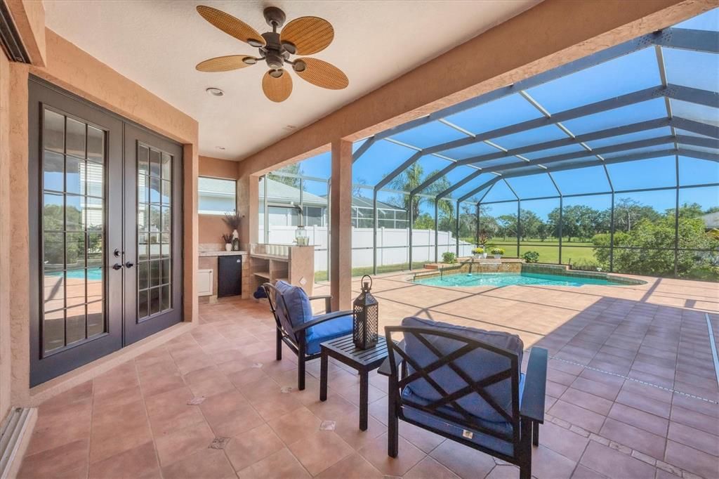 На продажу: $725,000 (4 спален, 3 ванн, 2511 Квадратных фут)