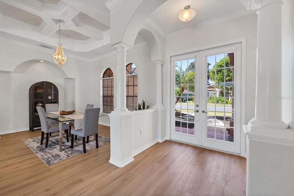 На продажу: $725,000 (4 спален, 3 ванн, 2511 Квадратных фут)