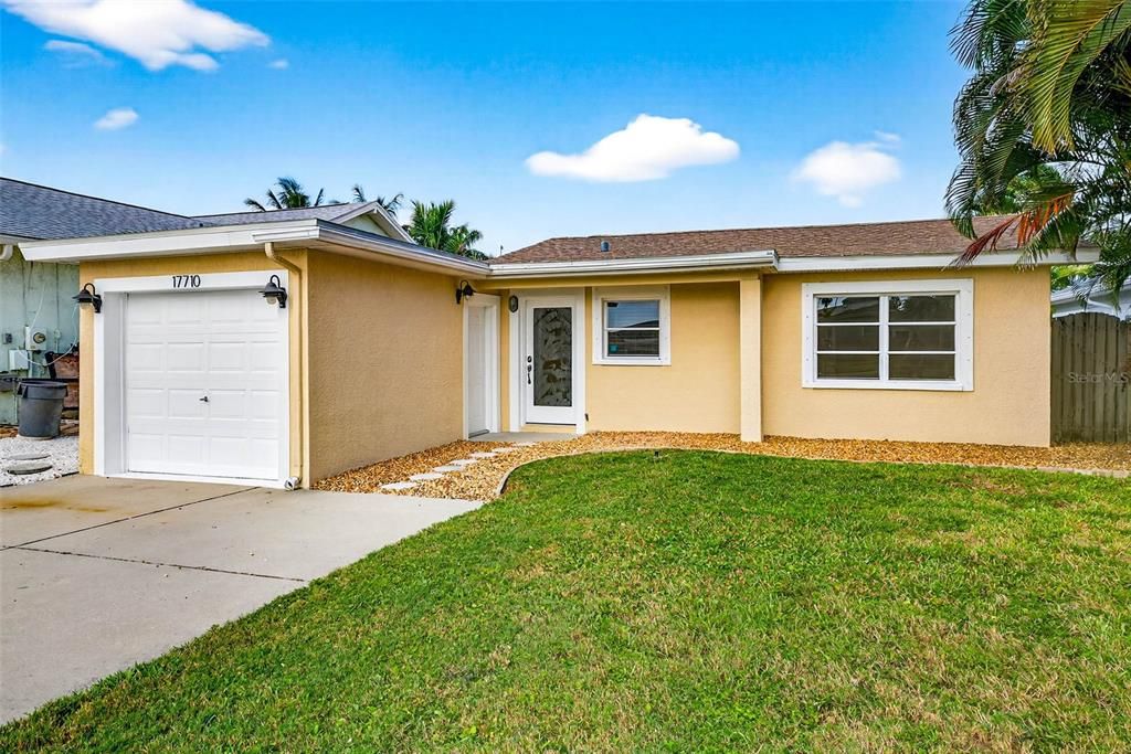 На продажу: $789,000 (3 спален, 2 ванн, 1605 Квадратных фут)