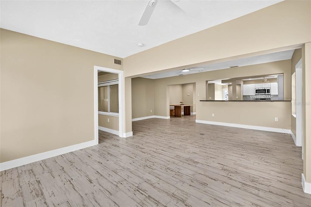 На продажу: $789,000 (3 спален, 2 ванн, 1605 Квадратных фут)