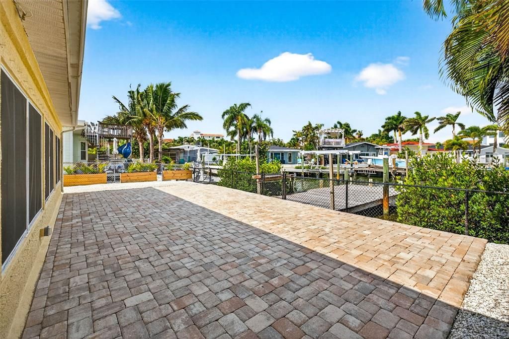 На продажу: $789,000 (3 спален, 2 ванн, 1605 Квадратных фут)