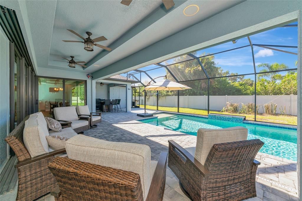 Activo con contrato: $665,000 (4 camas, 3 baños, 2799 Pies cuadrados)