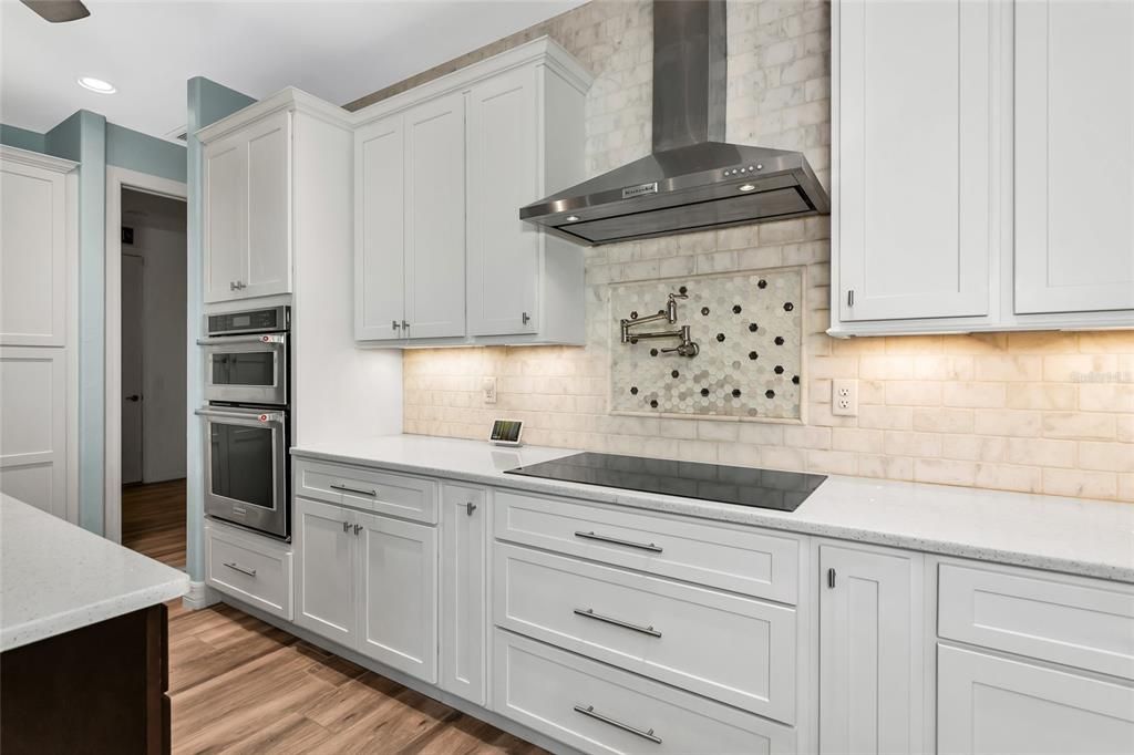 Activo con contrato: $665,000 (4 camas, 3 baños, 2799 Pies cuadrados)