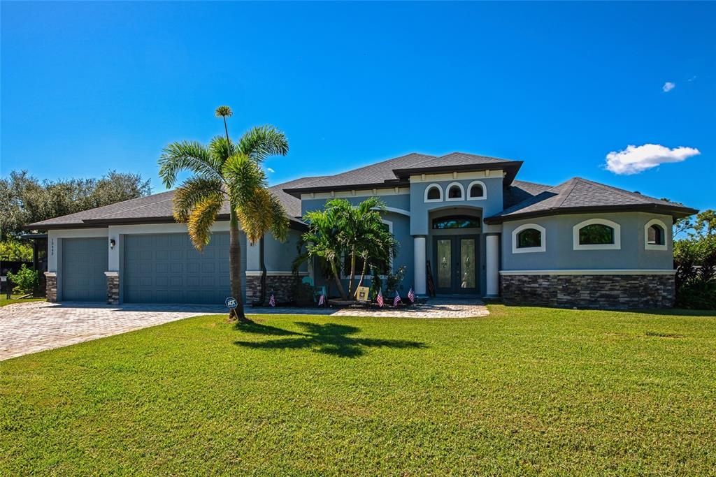 Activo con contrato: $665,000 (4 camas, 3 baños, 2799 Pies cuadrados)