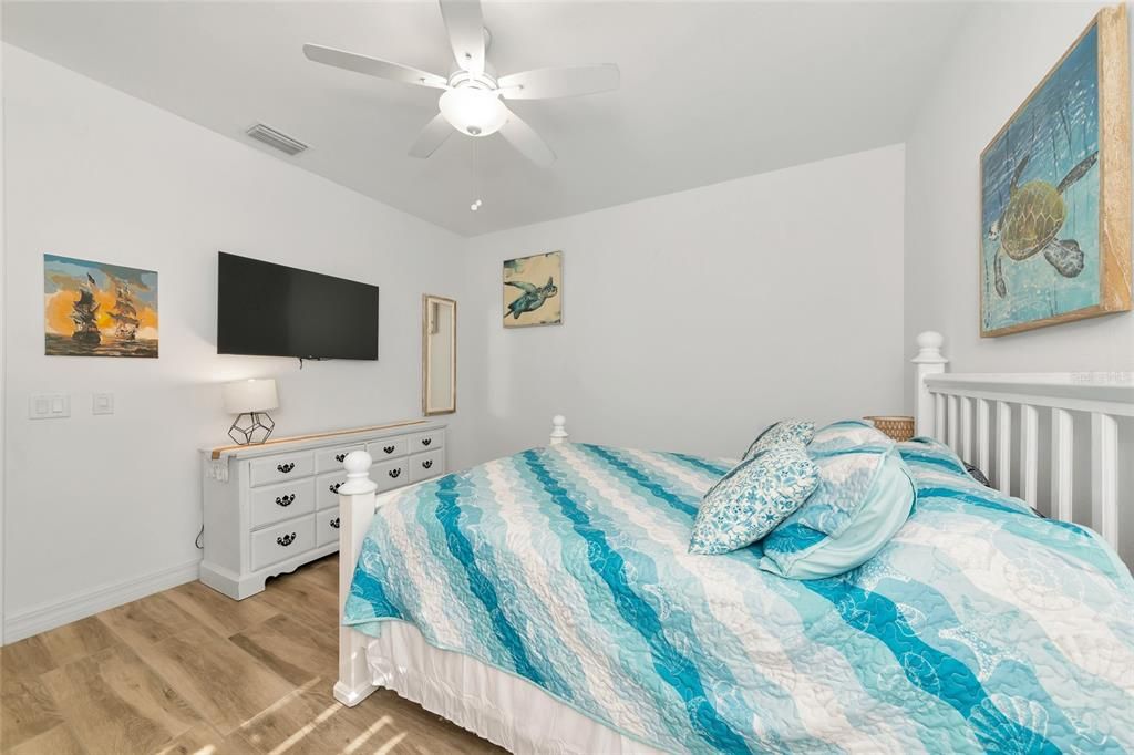 Activo con contrato: $665,000 (4 camas, 3 baños, 2799 Pies cuadrados)