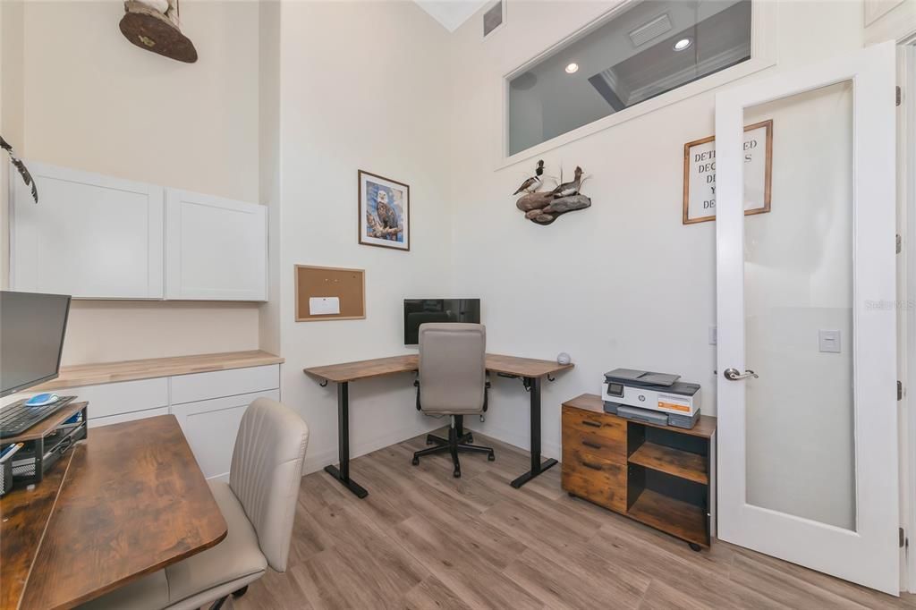 Activo con contrato: $665,000 (4 camas, 3 baños, 2799 Pies cuadrados)