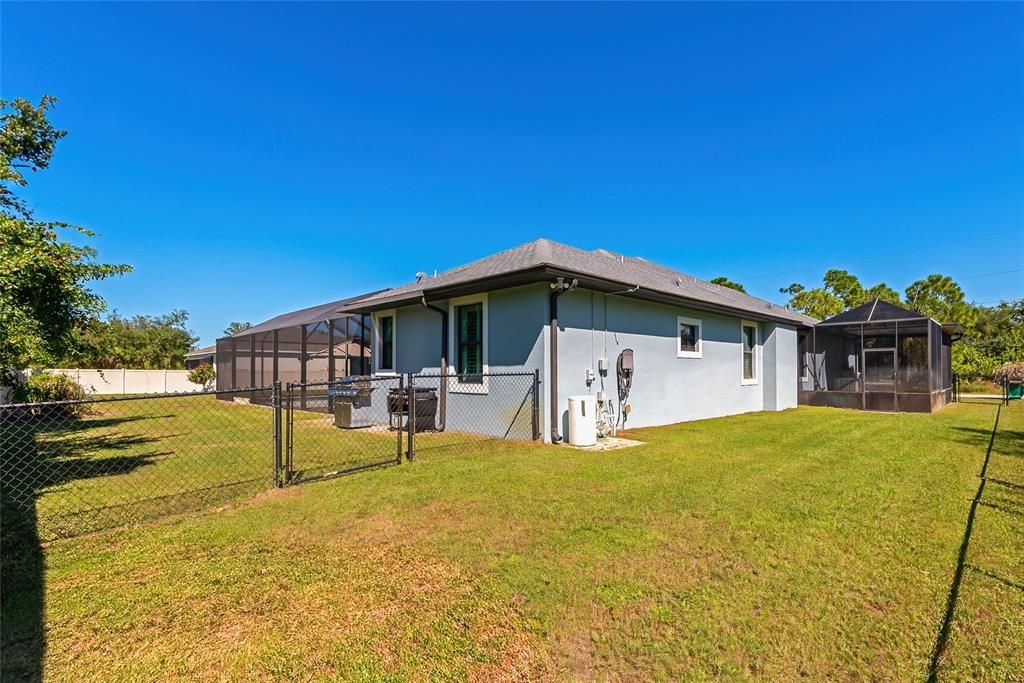 Activo con contrato: $665,000 (4 camas, 3 baños, 2799 Pies cuadrados)