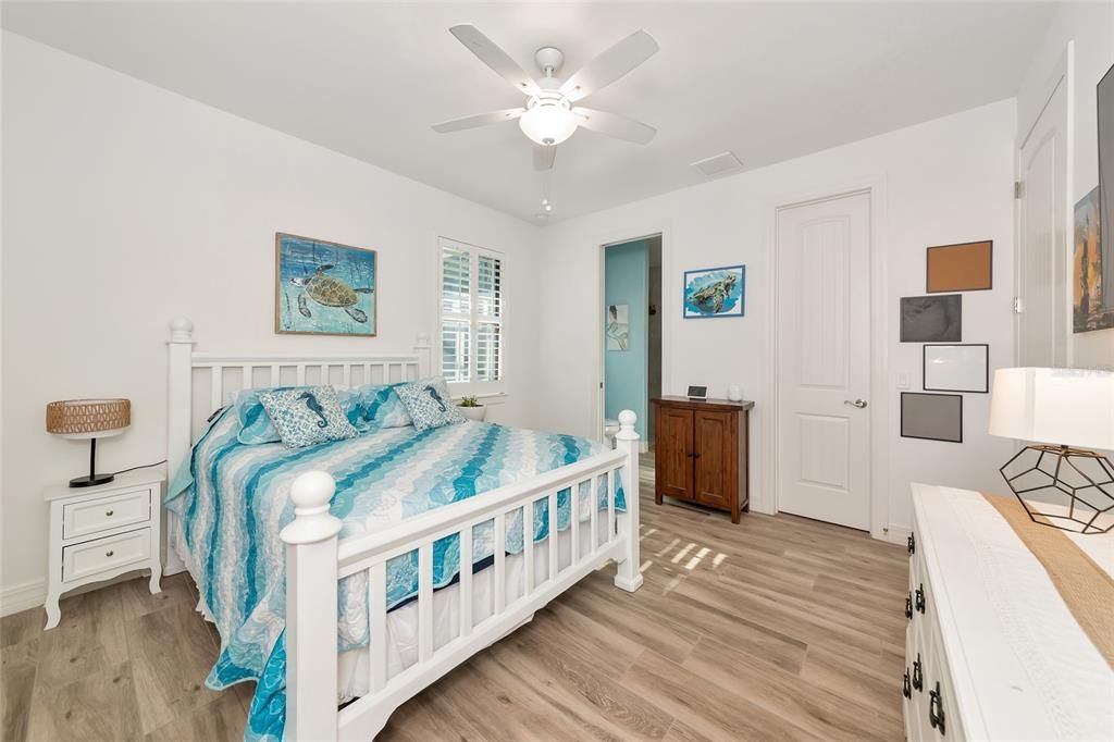 Activo con contrato: $665,000 (4 camas, 3 baños, 2799 Pies cuadrados)