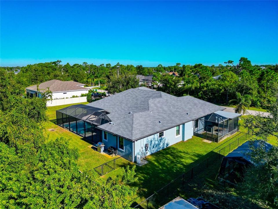 Activo con contrato: $665,000 (4 camas, 3 baños, 2799 Pies cuadrados)