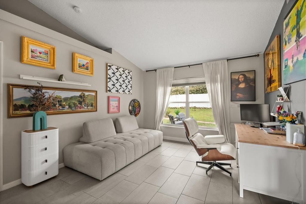 For Sale: $394,999 (3 beds, 2 baths, 1638 Square Feet)