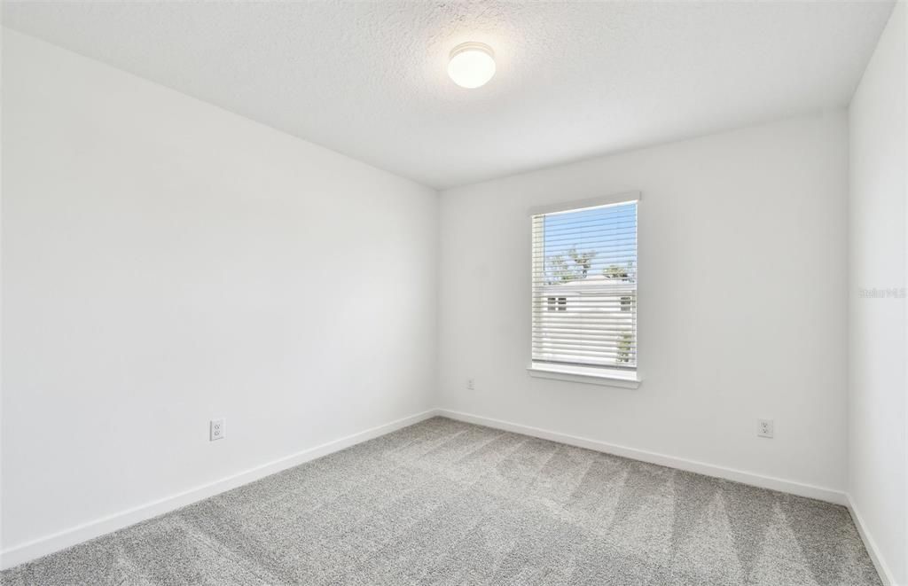 For Sale: $384,940 (5 beds, 3 baths, 2615 Square Feet)