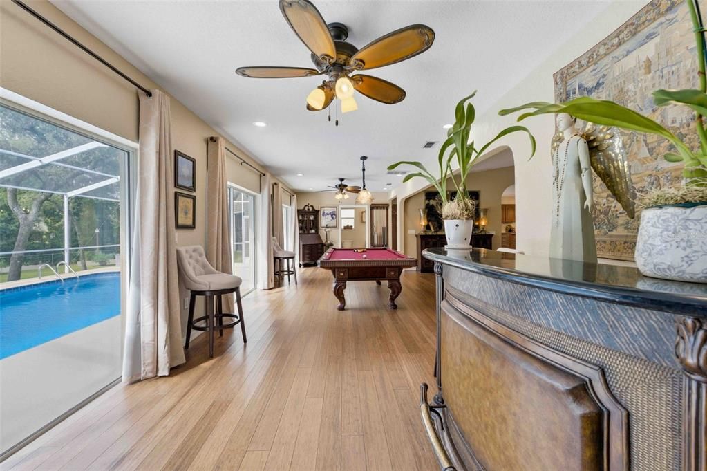 待售: $799,000 (4 贝兹, 4 浴室, 3863 平方英尺)