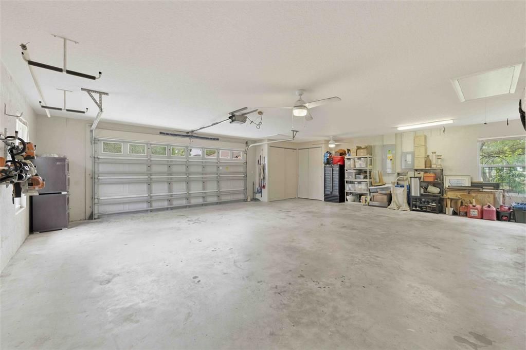 待售: $799,000 (4 贝兹, 4 浴室, 3863 平方英尺)