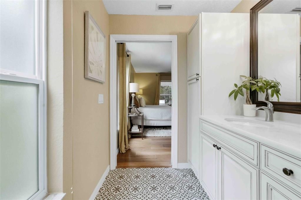 待售: $799,000 (4 贝兹, 4 浴室, 3863 平方英尺)