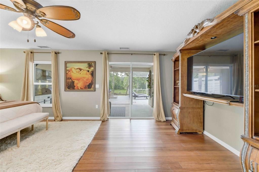 待售: $799,000 (4 贝兹, 4 浴室, 3863 平方英尺)