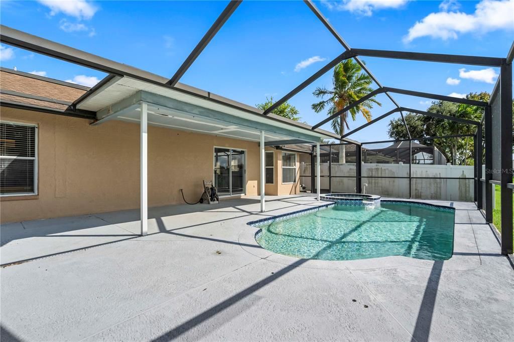 For Sale: $448,900 (3 beds, 2 baths, 1425 Square Feet)