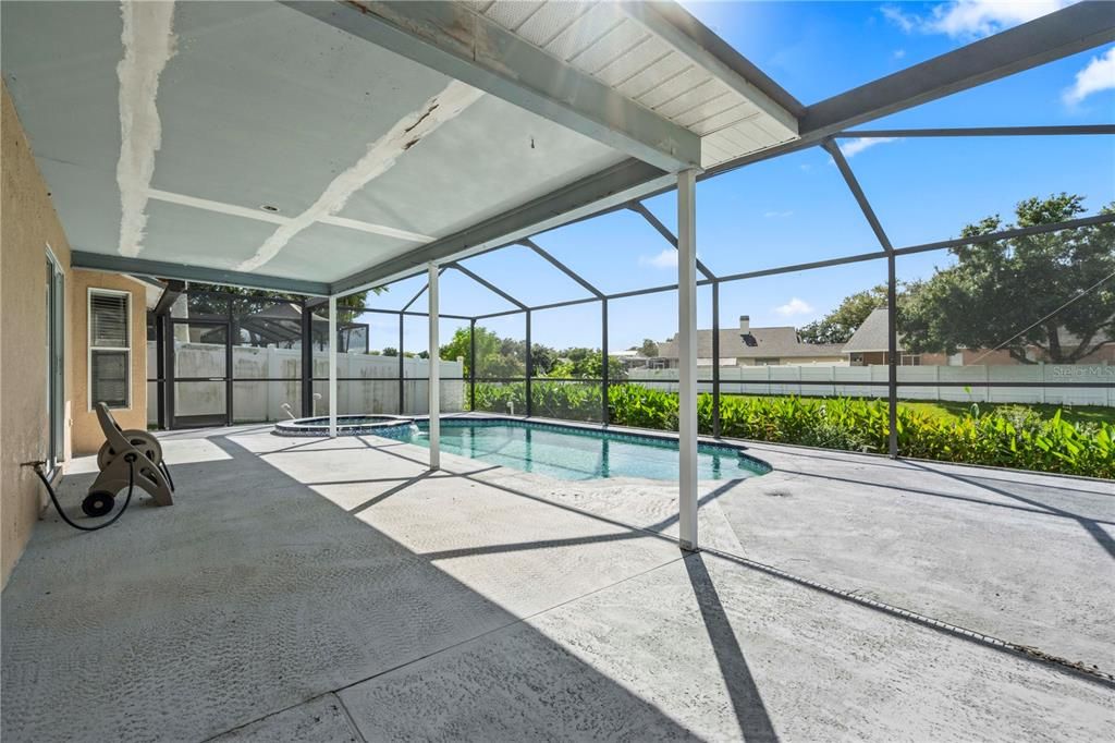 For Sale: $448,900 (3 beds, 2 baths, 1425 Square Feet)