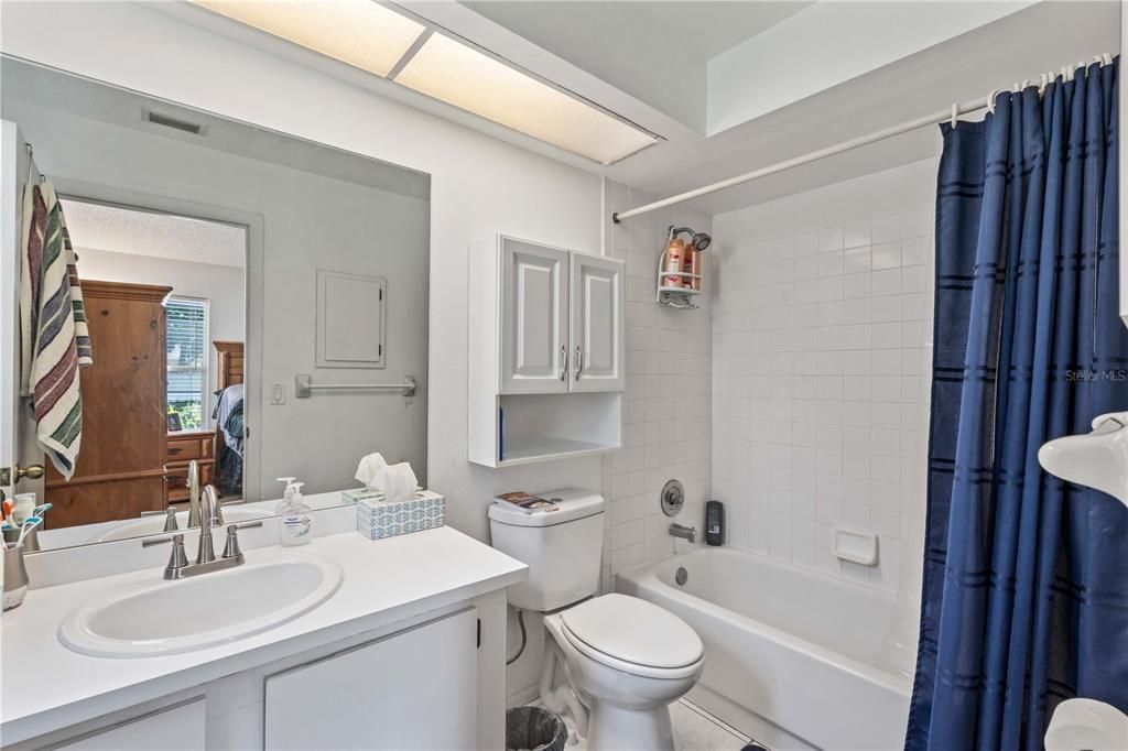 For Sale: $448,900 (3 beds, 2 baths, 1425 Square Feet)