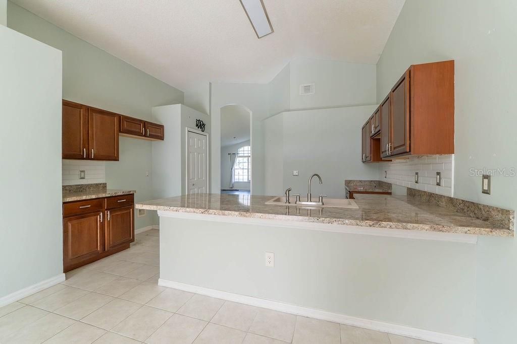 Active With Contract: $360,000 (4 beds, 3 baths, 1905 Square Feet)