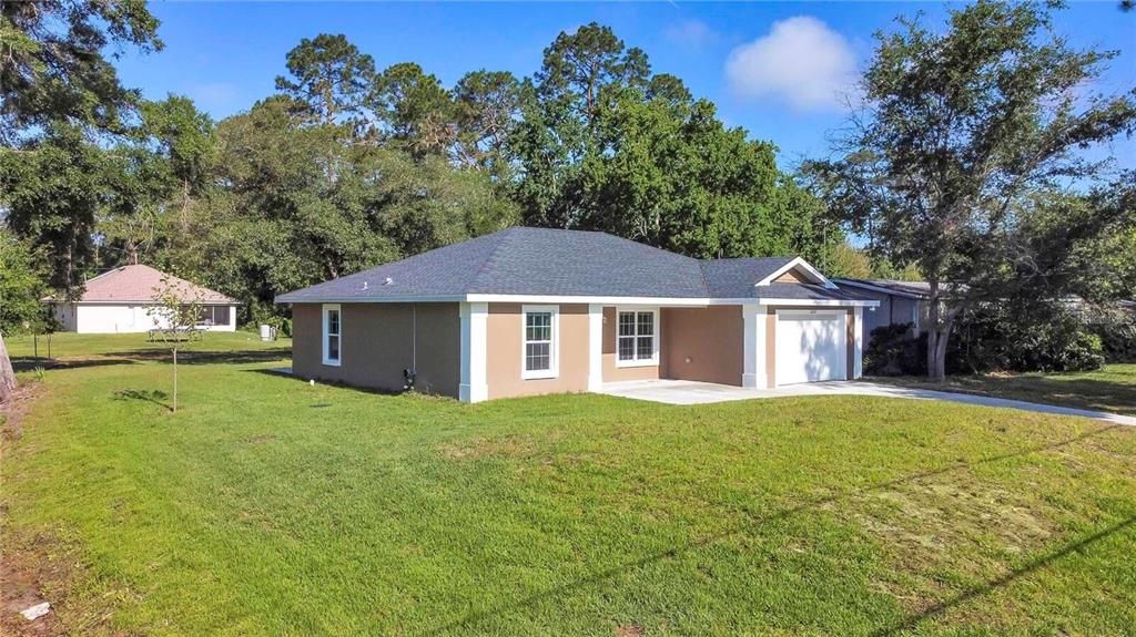 For Sale: $299,000 (3 beds, 2 baths, 1375 Square Feet)