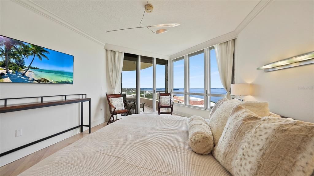 En Venta: $1,795,000 (2 camas, 3 baños, 2143 Pies cuadrados)