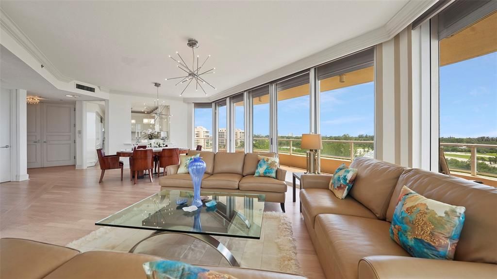 En Venta: $1,795,000 (2 camas, 3 baños, 2143 Pies cuadrados)