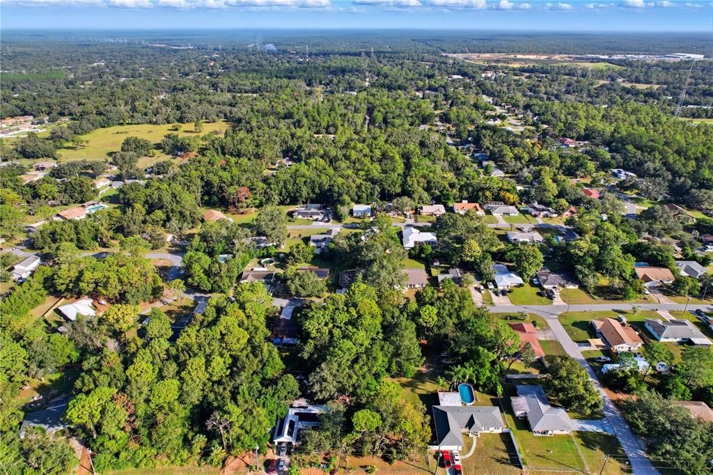 合同活跃: $199,900 (2 贝兹, 2 浴室, 1312 平方英尺)