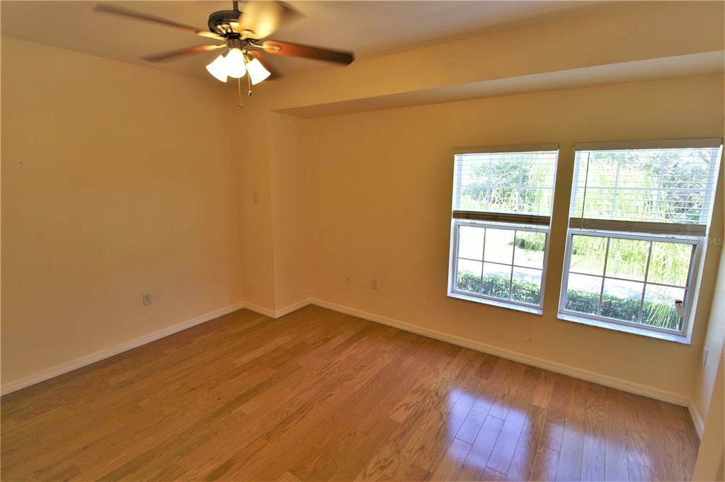 For Rent: $1,785 (3 beds, 2 baths, 1282 Square Feet)