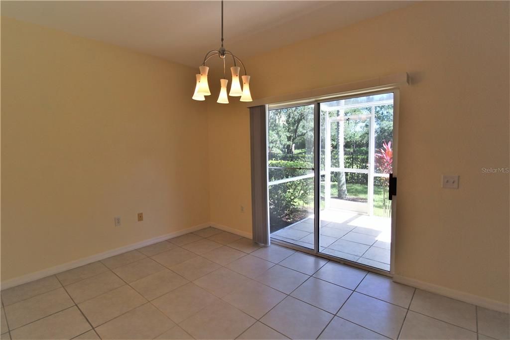 For Rent: $1,785 (3 beds, 2 baths, 1282 Square Feet)