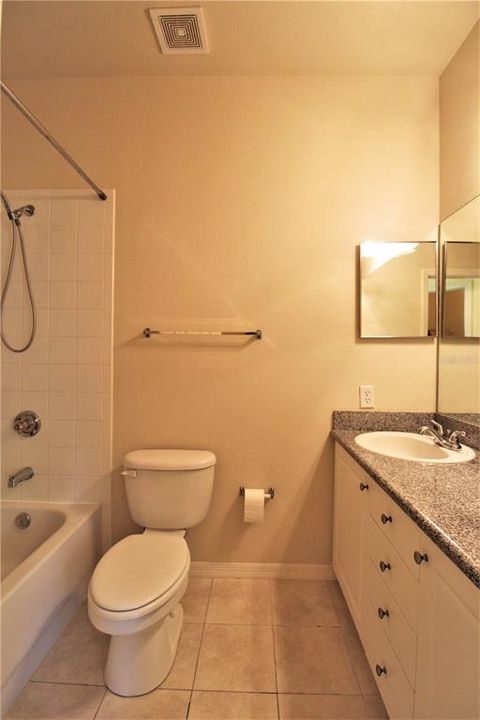 For Rent: $1,785 (3 beds, 2 baths, 1282 Square Feet)