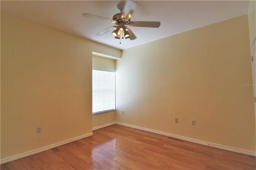 For Rent: $1,785 (3 beds, 2 baths, 1282 Square Feet)