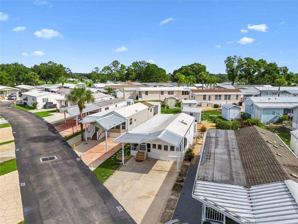 For Sale: $150,000 (2 beds, 1 baths, 396 Square Feet)