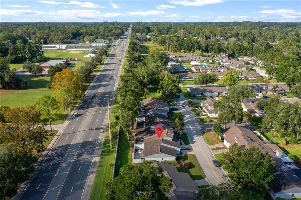 Под контрактом: $225,000 (2 спален, 2 ванн, 1219 Квадратных фут)