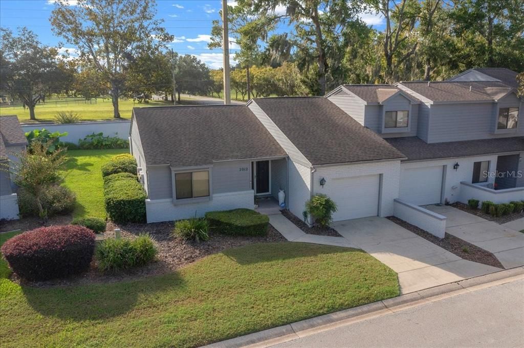 Под контрактом: $225,000 (2 спален, 2 ванн, 1219 Квадратных фут)