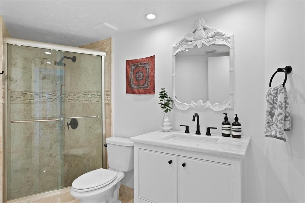 For Sale: $4,500,000 (6 beds, 4 baths, 4917 Square Feet)