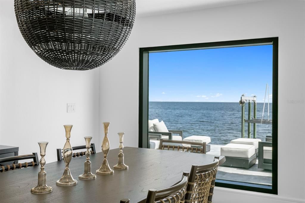 For Sale: $4,500,000 (6 beds, 4 baths, 4917 Square Feet)