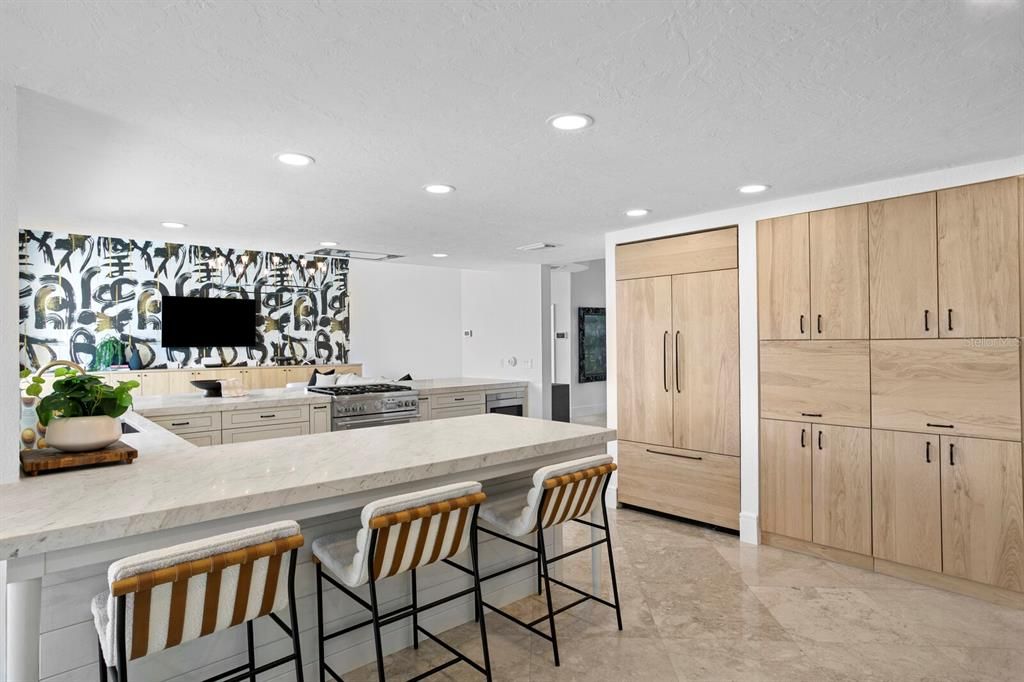 For Sale: $4,500,000 (6 beds, 4 baths, 4917 Square Feet)