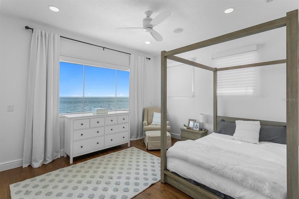 For Sale: $4,500,000 (6 beds, 4 baths, 4917 Square Feet)