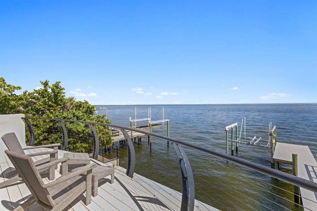 For Sale: $4,500,000 (6 beds, 4 baths, 4917 Square Feet)