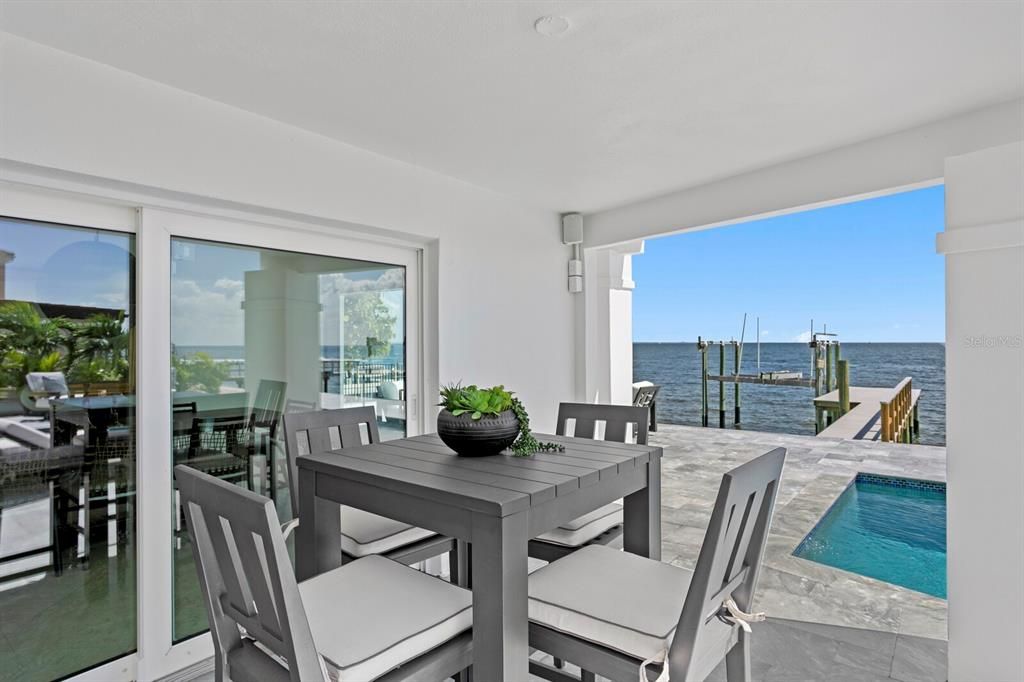 For Sale: $4,500,000 (6 beds, 4 baths, 4917 Square Feet)