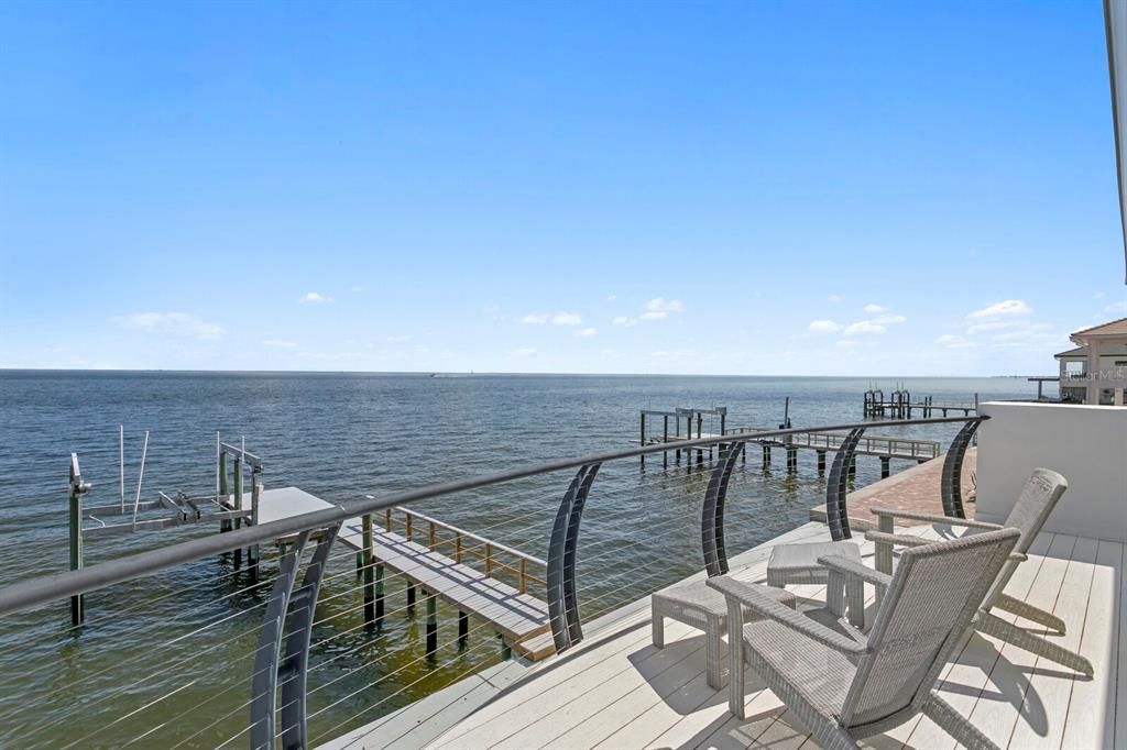 For Sale: $4,500,000 (6 beds, 4 baths, 4917 Square Feet)