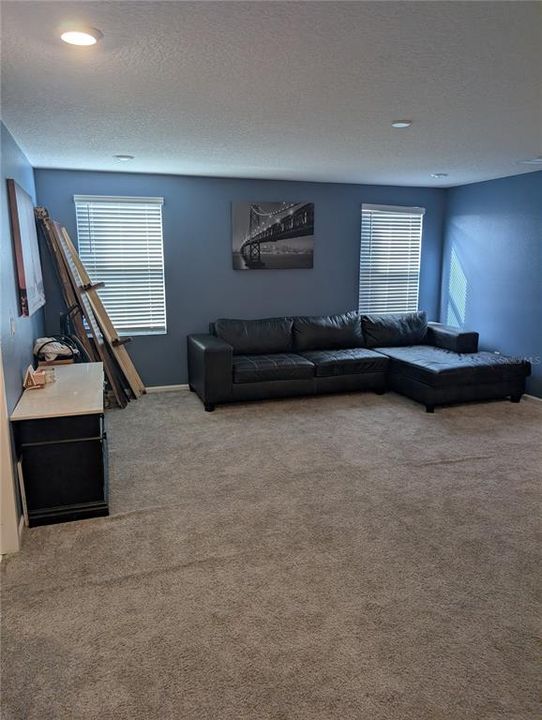 待售: $640,000 (4 贝兹, 2 浴室, 2980 平方英尺)