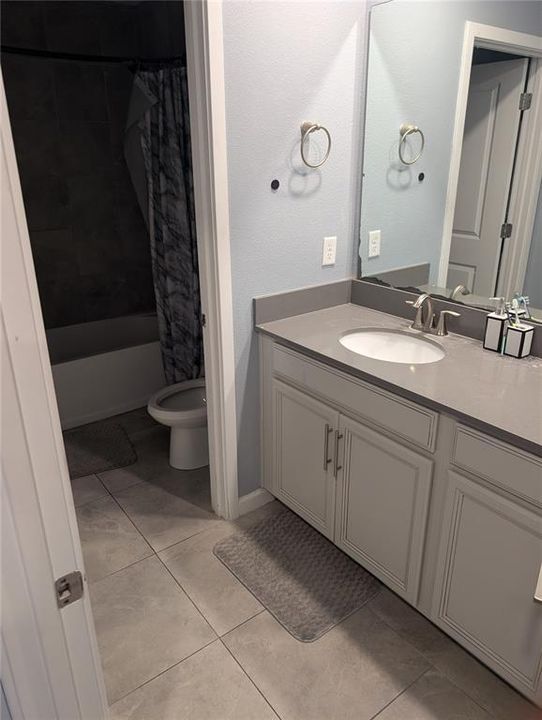 待售: $640,000 (4 贝兹, 2 浴室, 2980 平方英尺)