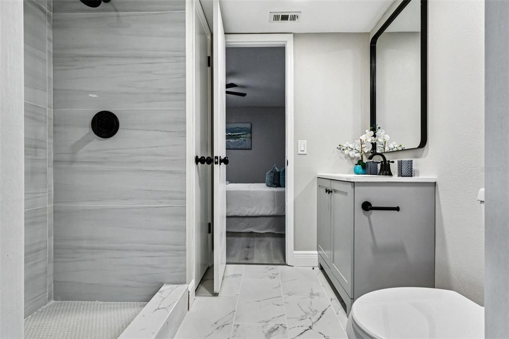 For Sale: $349,000 (3 beds, 2 baths, 1627 Square Feet)