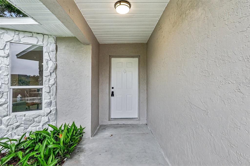 For Sale: $349,000 (3 beds, 2 baths, 1627 Square Feet)