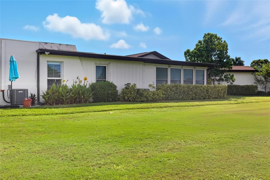 En Venta: $299,900 (2 camas, 2 baños, 1182 Pies cuadrados)